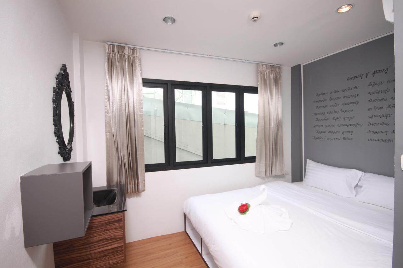 Darin Hostel Bangkok Exterior photo