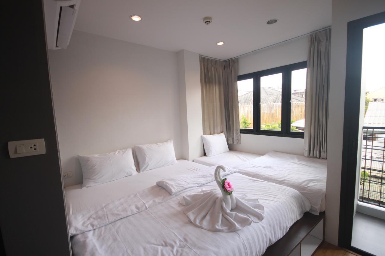 Darin Hostel Bangkok Exterior photo
